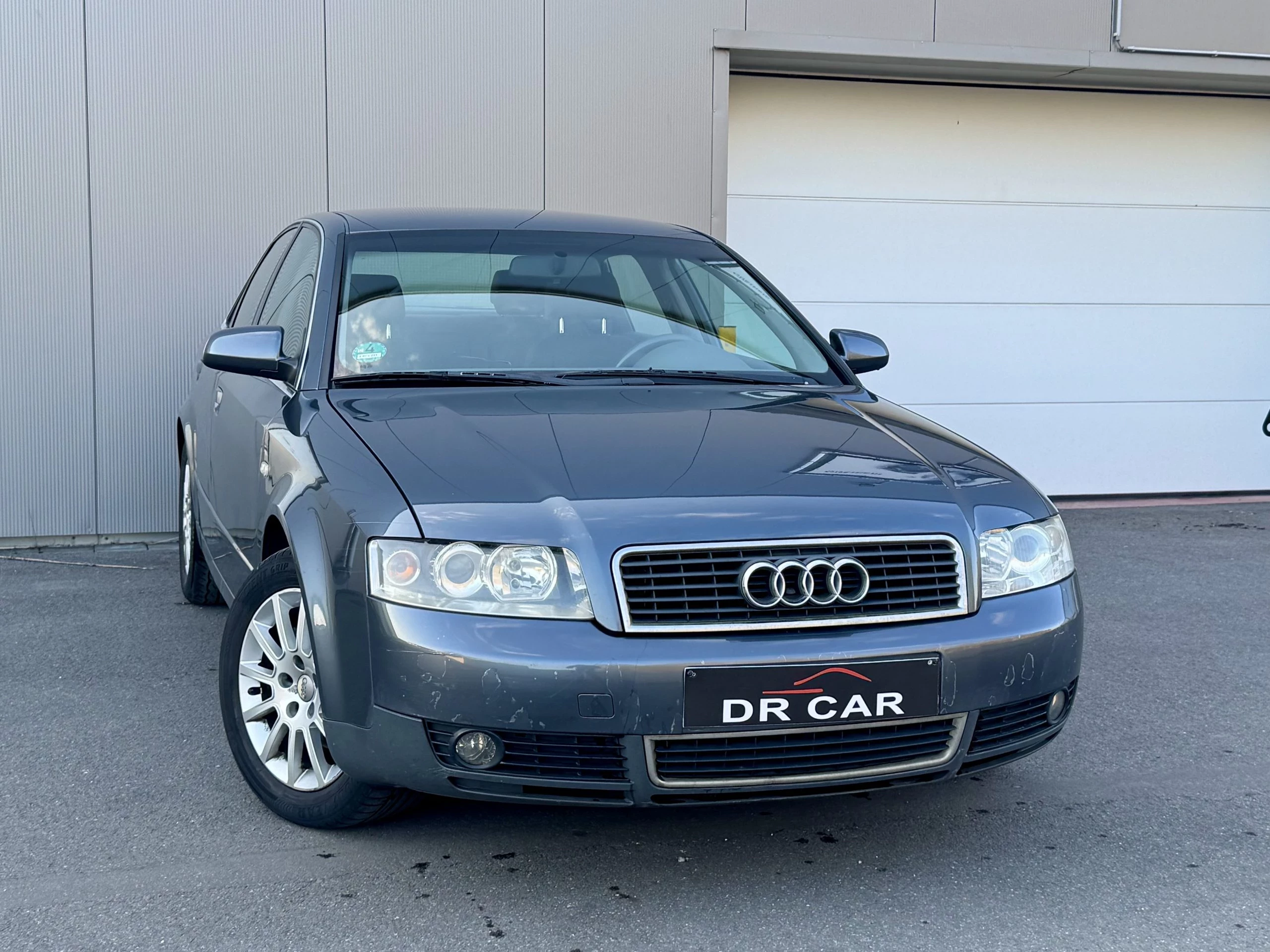 Audi a4 sedan 2.0benzine ambiente airco cruise control