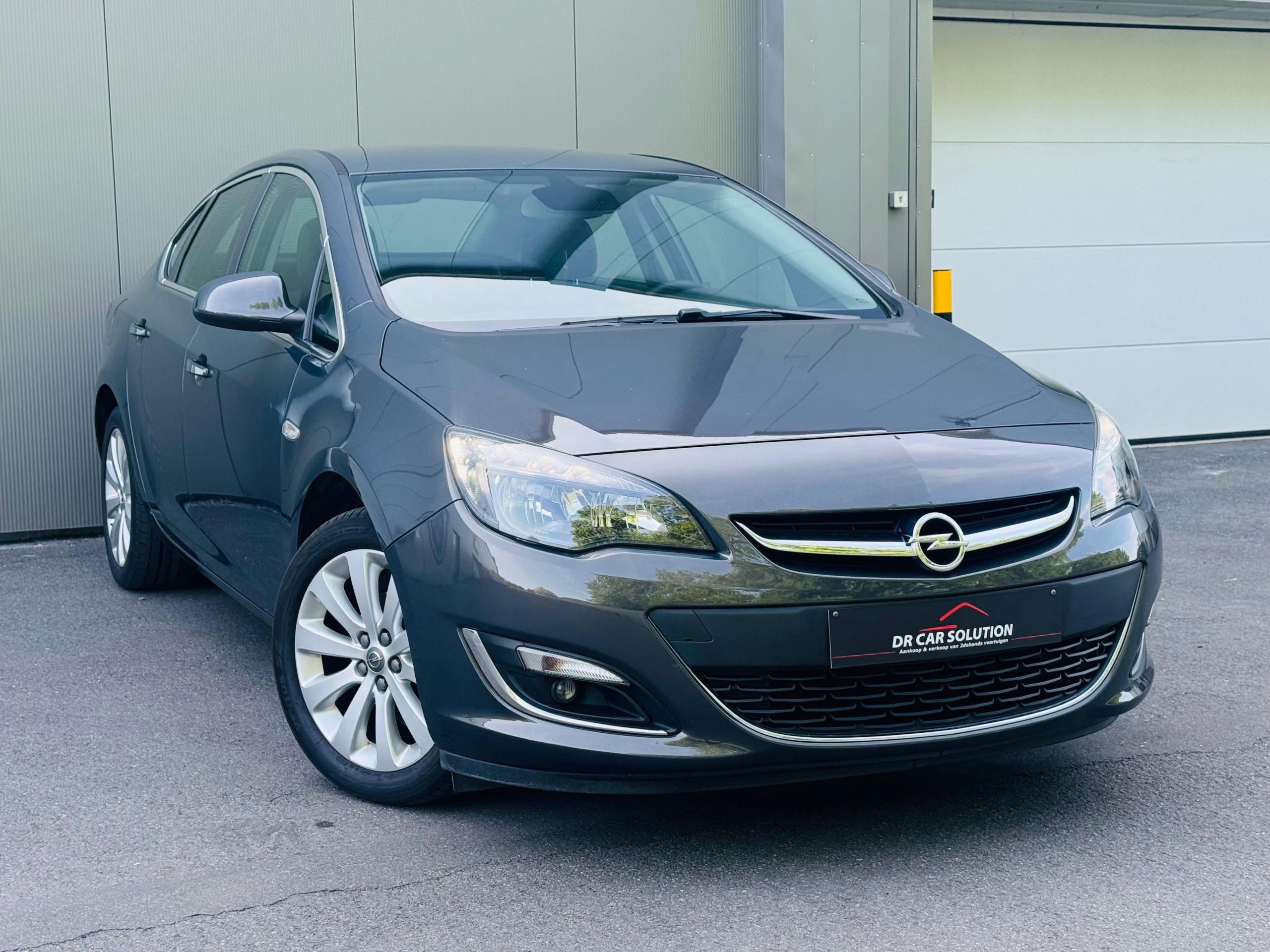 Opel astra cosmo 1.4i turbo eerste eigenaar zeer lage kmstand