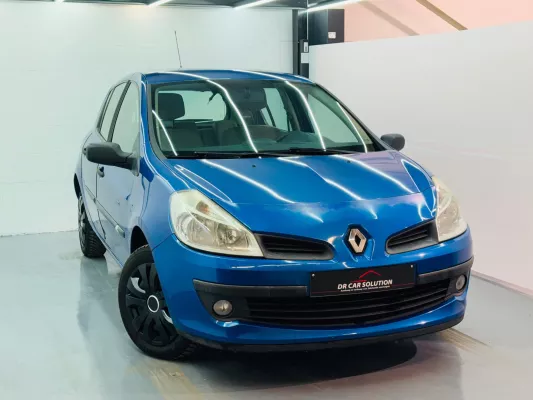 Renault Clio 1.2i airco lezok