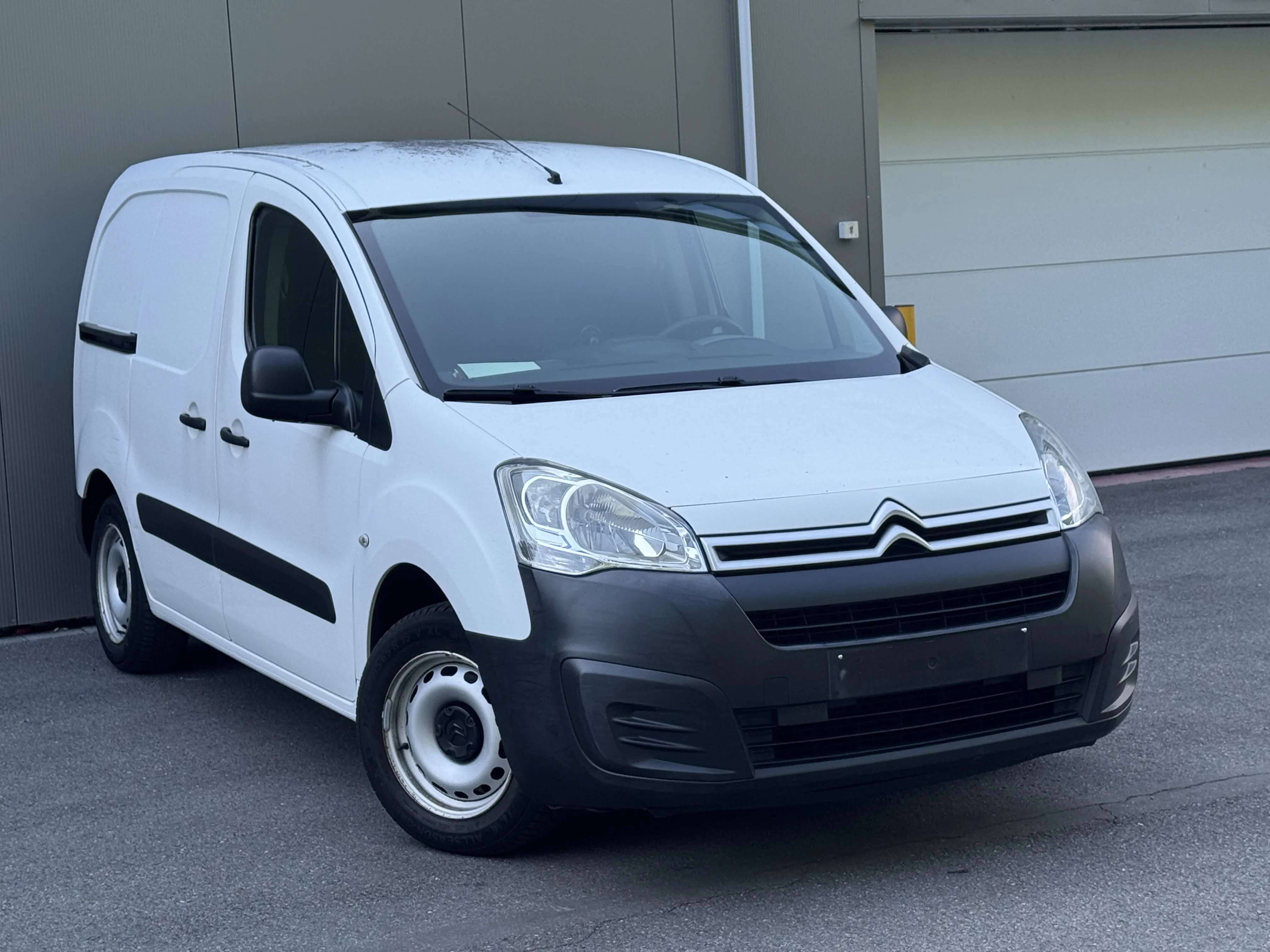 Citroen berlingo 1.6HDi airco cruise control 2017 euro6B