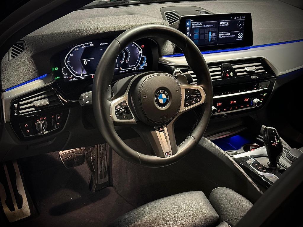 Bmw 530e G30 LCi M-Pakket X-drive keuringsvrij 2020 hybride