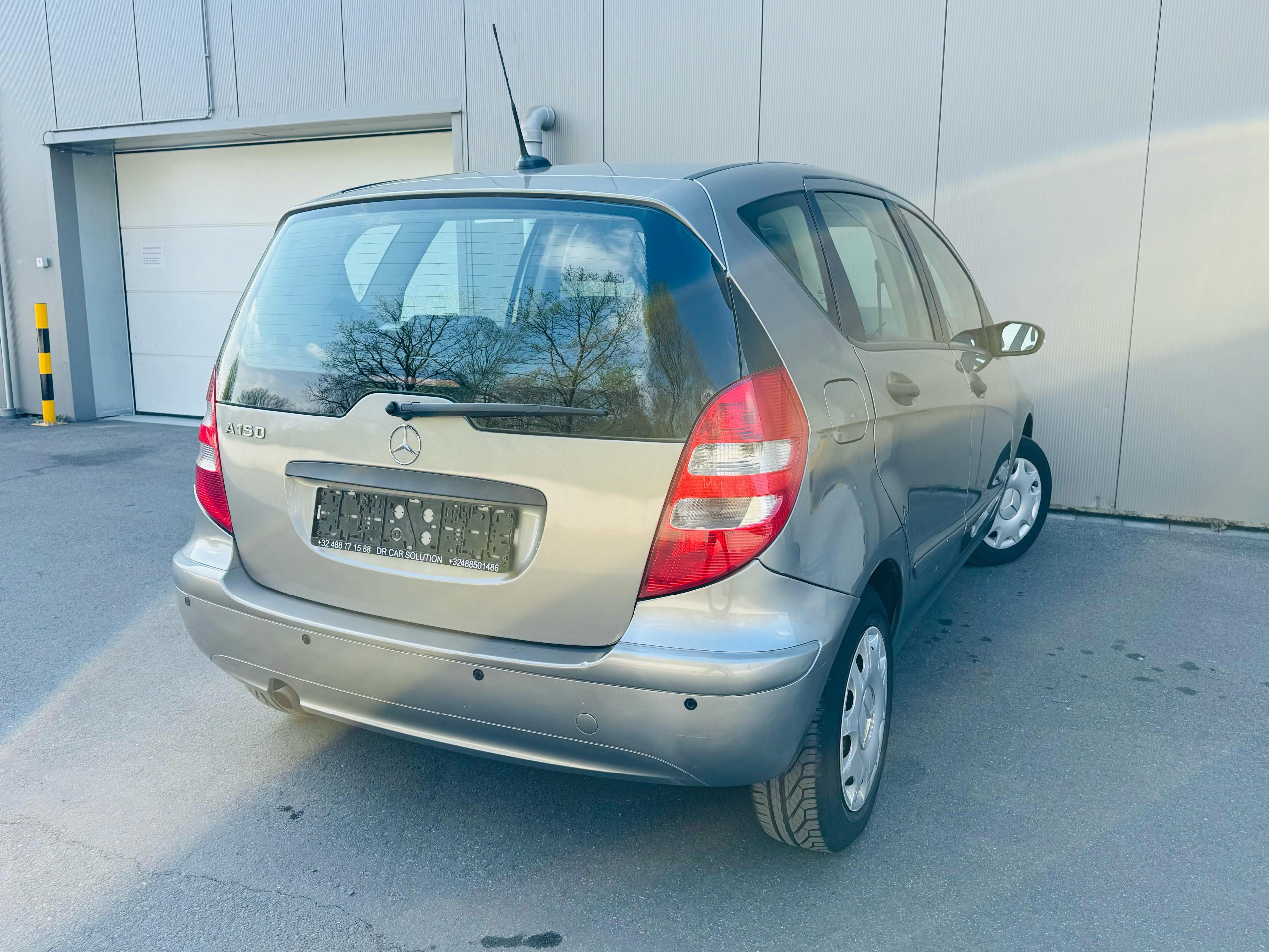 Meecedes a150 elegance zeer weinig kilometerstand airco pdc