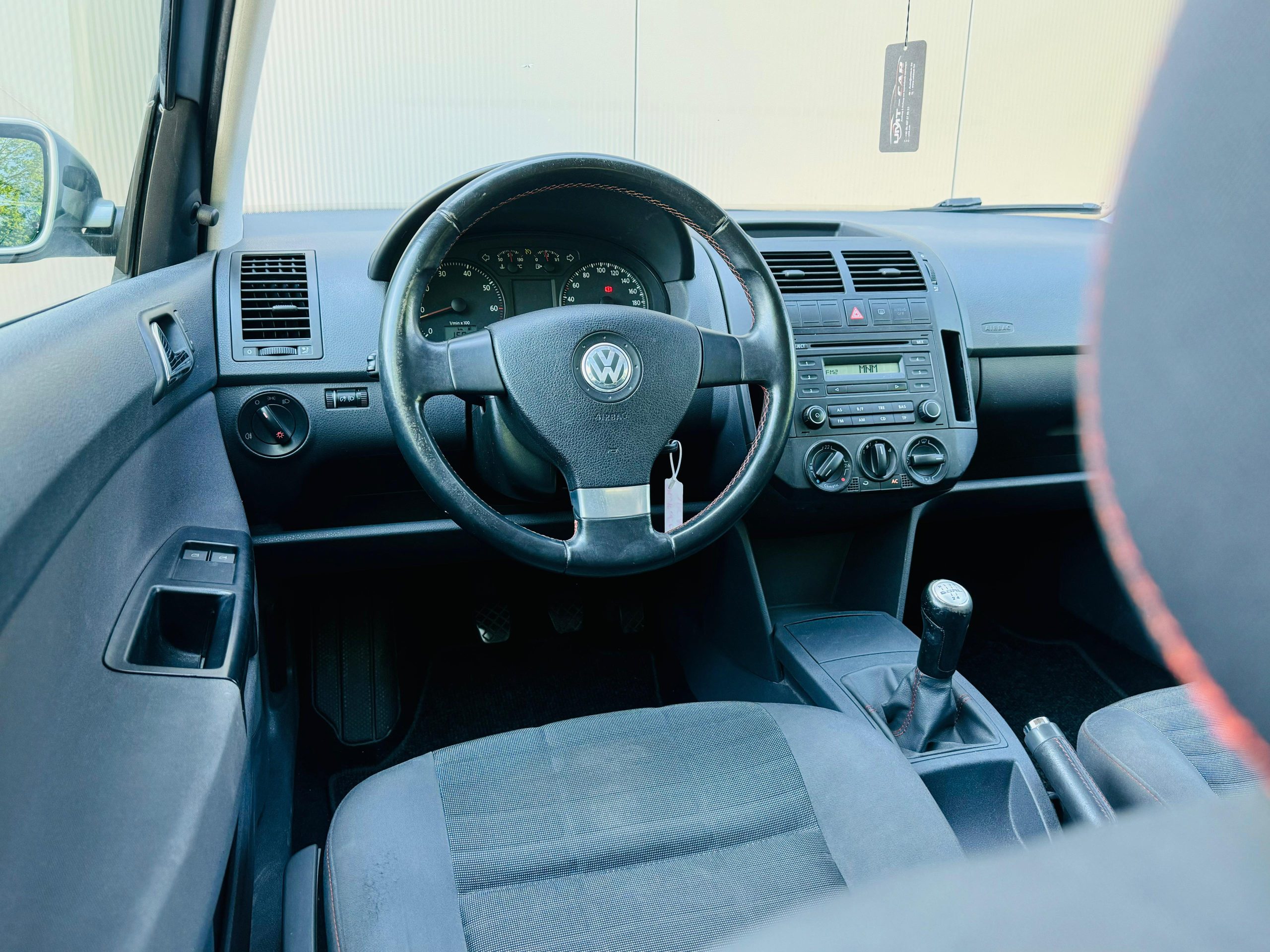 Volkswagen polo 9n goal uitvoering 1.4i pdc