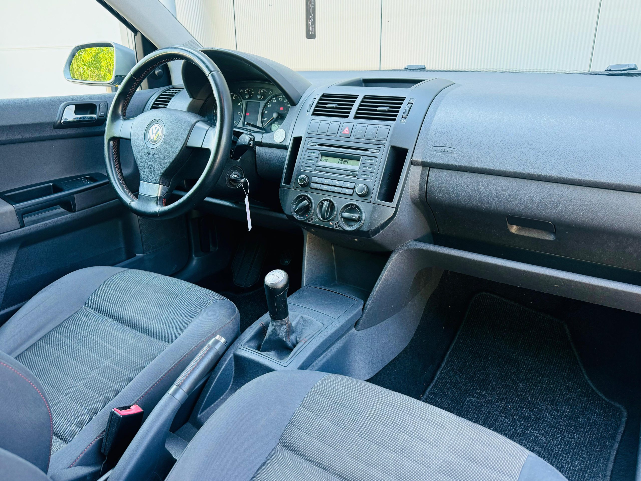 Volkswagen polo 9n goal uitvoering 1.4i pdc