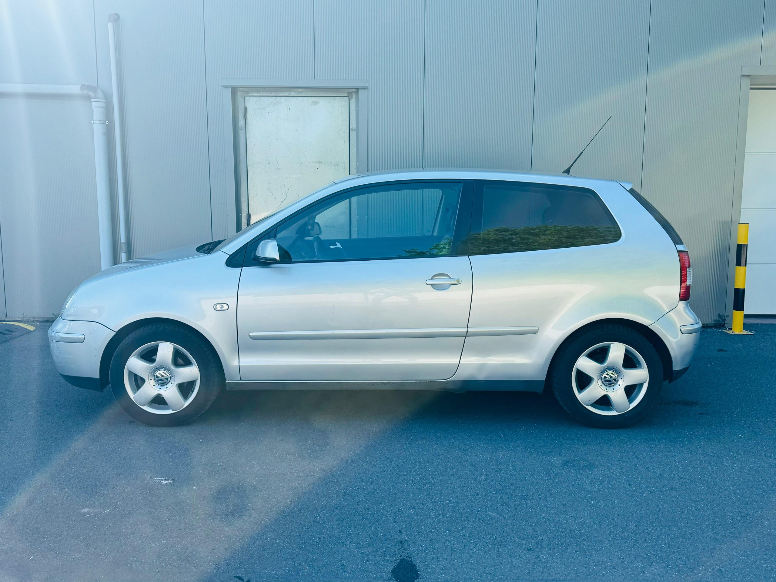 Vw polo 1.2i lederen zetels airco cruise control