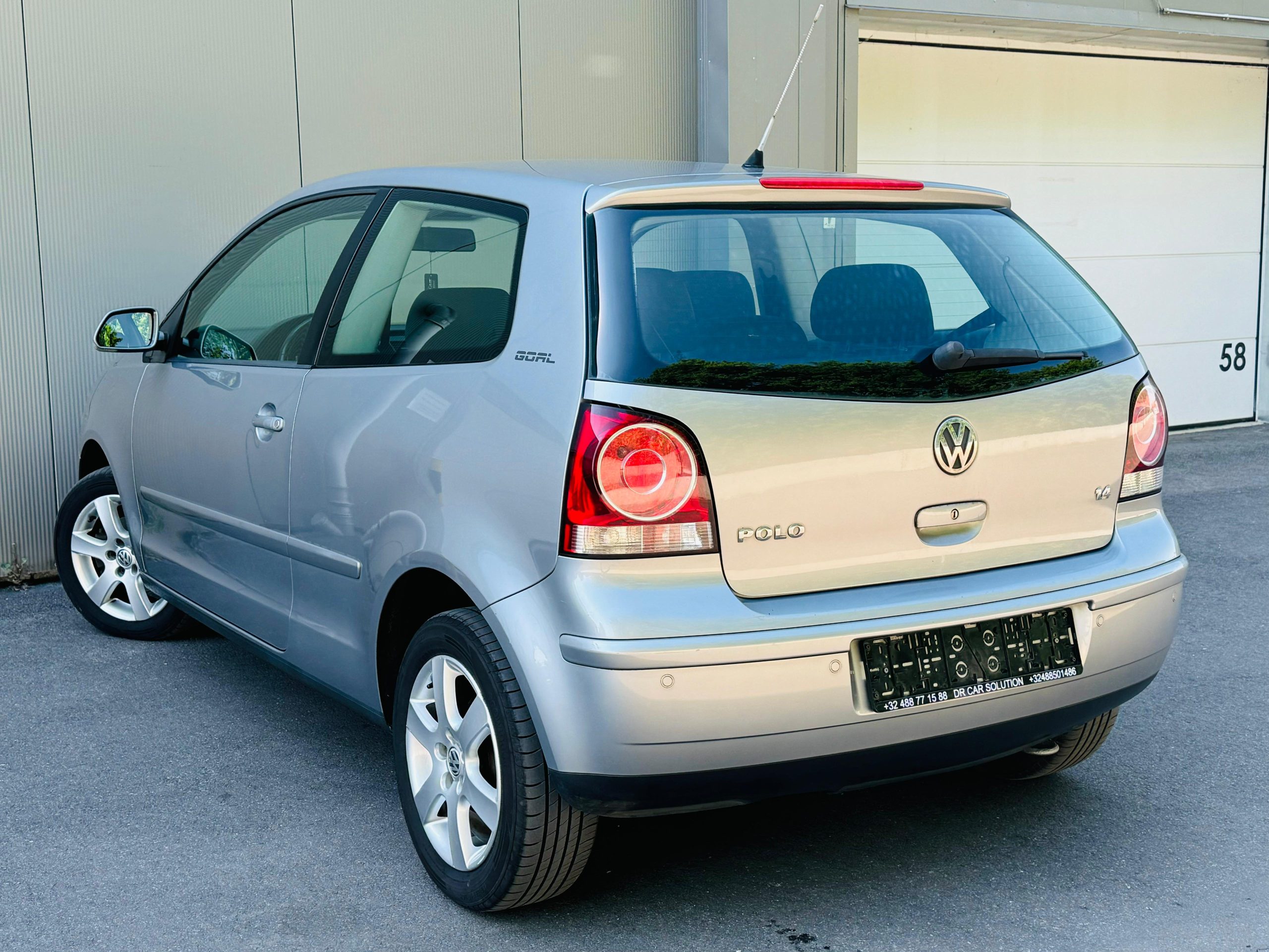 Volkswagen polo 9n goal uitvoering 1.4i pdc